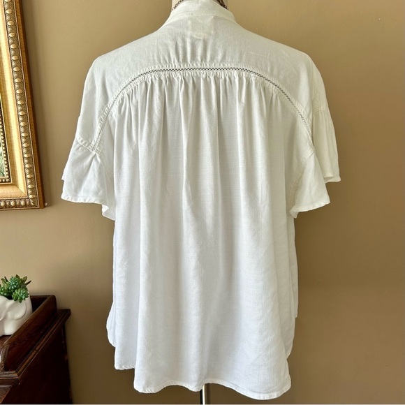 Anthropologie Maeve Sylvan White Linen Top Ruffle Flutter Sleeve Henley Size M - Picture 8 of 11